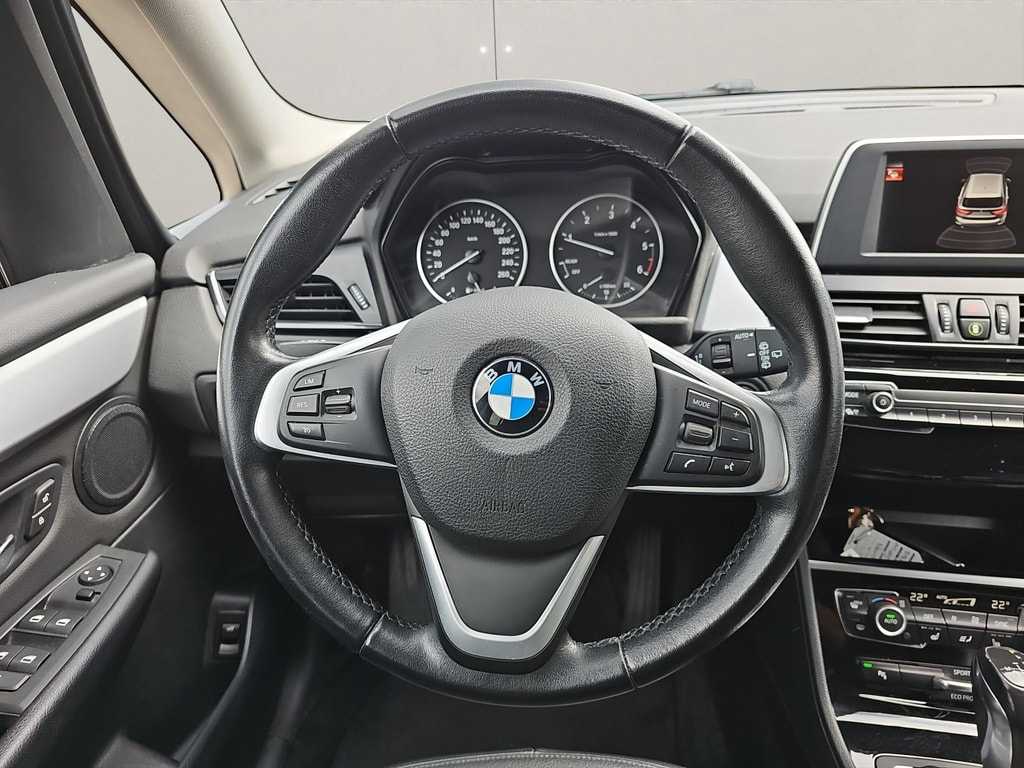 BMW  218d xDrive